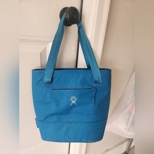 8 L Insulated Lunch Tote | Hydro Flask